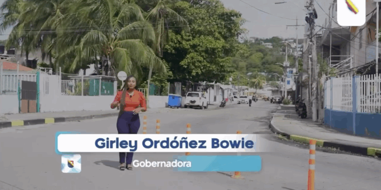 Gobernadora del departamento y Secretario de Movilidad entregaron señalización de la curva de la Newball con Barrio Obrero para evitar accidentes por alta peligrosidad